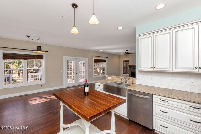 165 Catalpa Lane S, Pinehurst, NC 28374