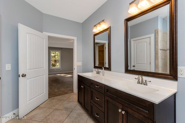 165 Catalpa Lane S, Pinehurst, NC 28374