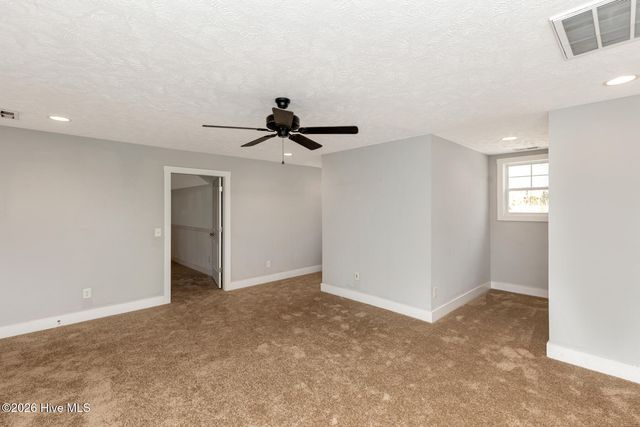 165 Catalpa Lane S, Pinehurst, NC 28374