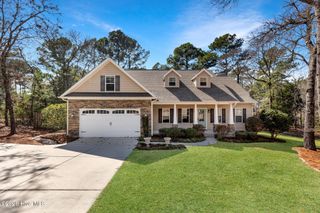 165 Catalpa Lane S, Pinehurst, NC 28374