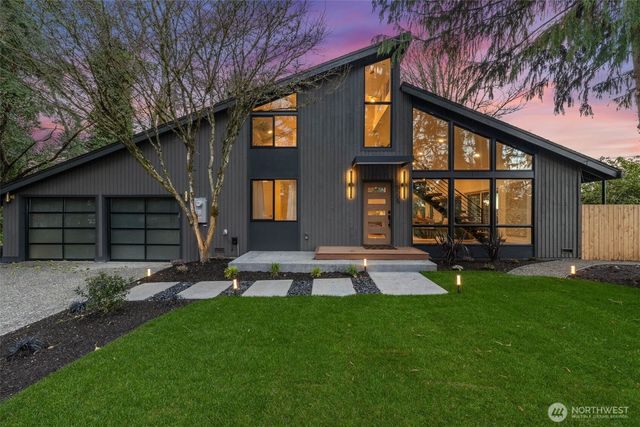 15505 62nd Place NE, Kenmore, WA 98028