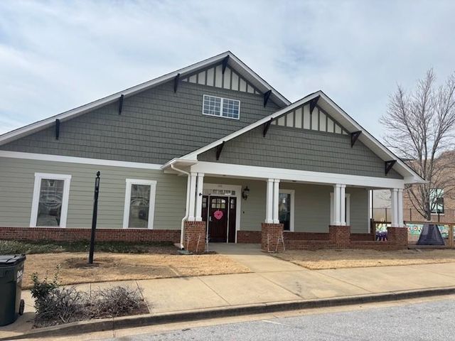 10 Leander Drive, Greer, SC 29651