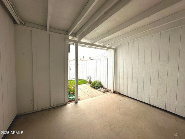 10362 W OAKMONT Drive, Sun City, AZ 85351