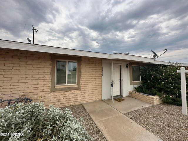 10362 W OAKMONT Drive, Sun City, AZ 85351