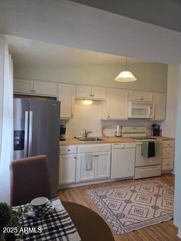 10362 W OAKMONT Drive, Sun City, AZ 85351