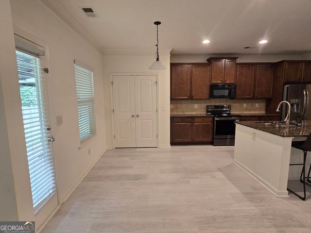 2020 Beyers Landing Drive, Buford, GA 30519