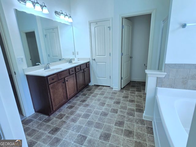 2020 Beyers Landing Drive, Buford, GA 30519