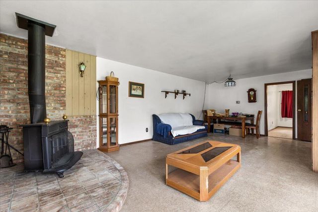 227 Hine AVENUE, Waukesha, WI 53188