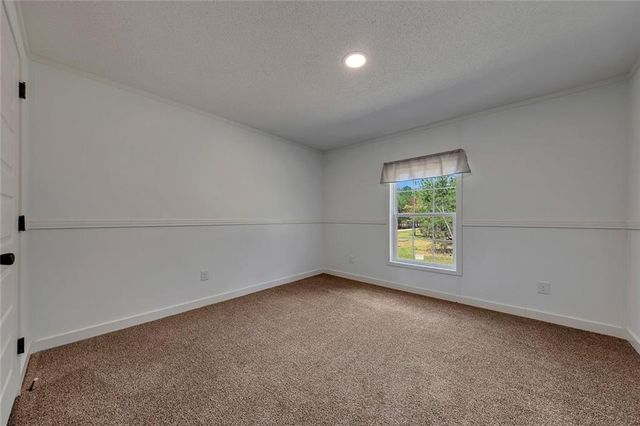 122 HDR Drive, Maysville, GA 30558