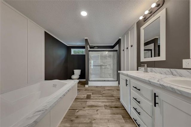 122 HDR Drive, Maysville, GA 30558