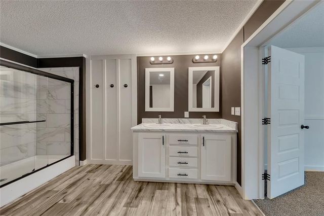 122 HDR Drive, Maysville, GA 30558
