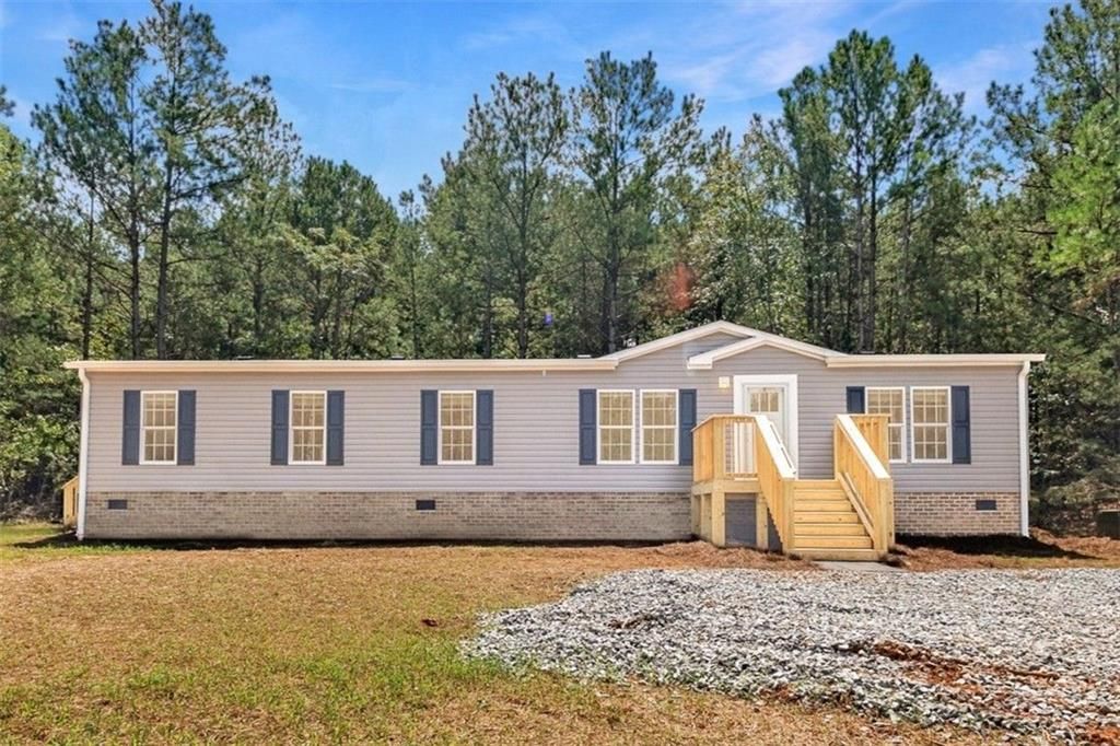 122 HDR Drive, Maysville, GA 30558