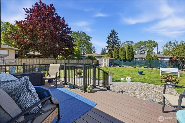 8414 Leona Way SW, Lakewood, WA 98499
