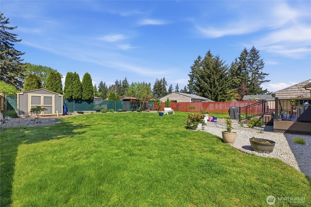 8414 Leona Way SW, Lakewood, WA 98499