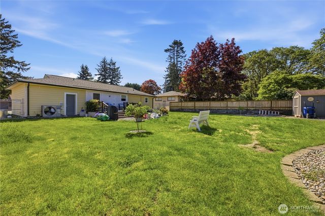 8414 Leona Way SW, Lakewood, WA 98499