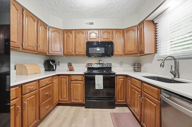 1423 Boone Aire Road, Florence, KY 41042