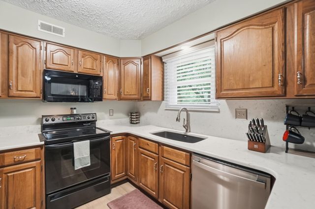 1423 Boone Aire Road, Florence, KY 41042