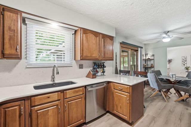 1423 Boone Aire Road, Florence, KY 41042