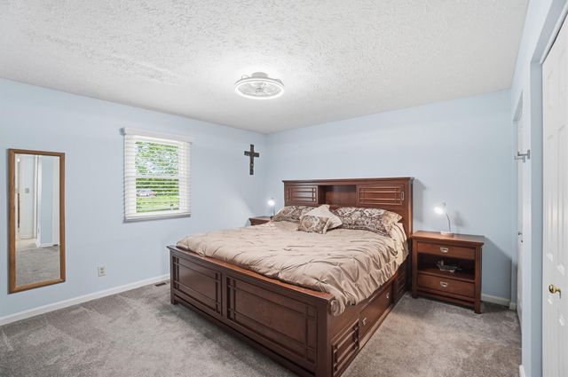 1423 Boone Aire Road, Florence, KY 41042