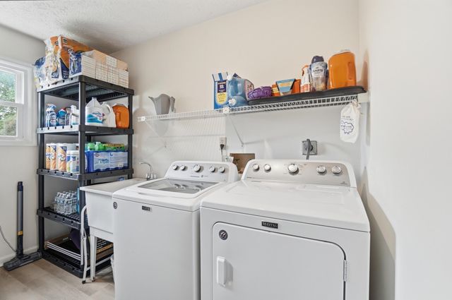 1423 Boone Aire Road, Florence, KY 41042