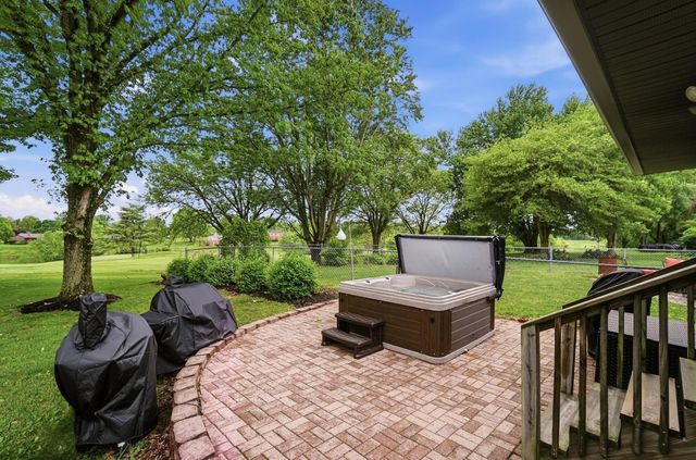 1423 Boone Aire Road, Florence, KY 41042
