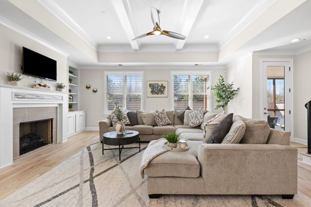 215 PIERPONT CT, Piperton, TN 38017