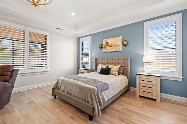 215 PIERPONT CT, Piperton, TN 38017