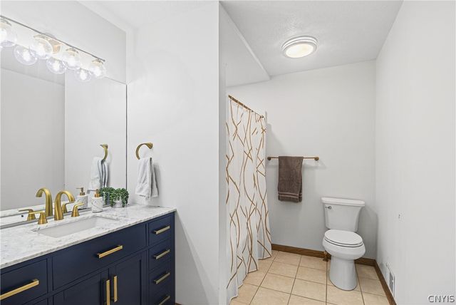 309 Bobs Brae, Whitestown, NY 13492