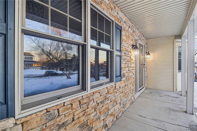 309 Bobs Brae, Whitestown, NY 13492