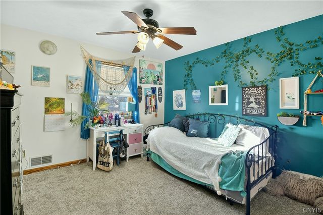 309 Bobs Brae, Whitestown, NY 13492