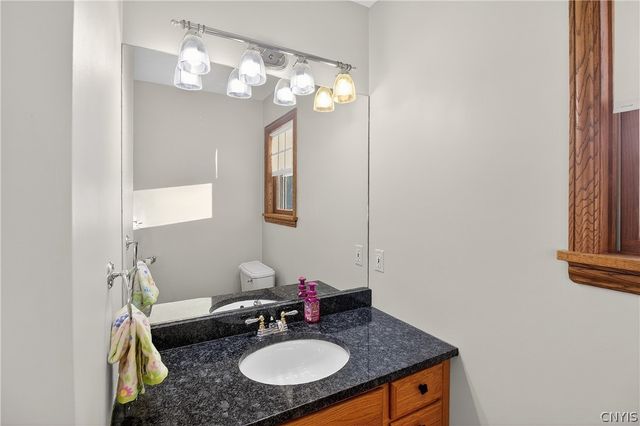 309 Bobs Brae, Whitestown, NY 13492