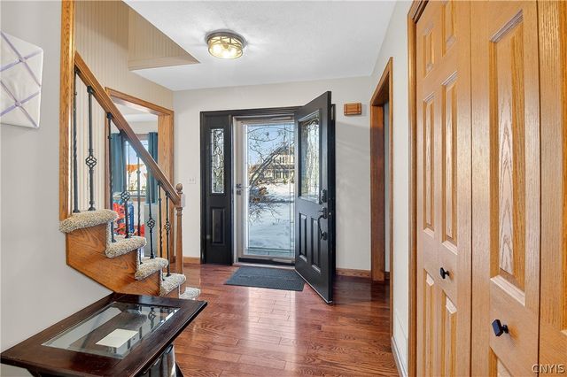 309 Bobs Brae, Whitestown, NY 13492