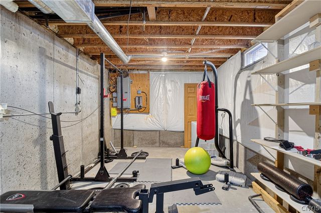 309 Bobs Brae, Whitestown, NY 13492