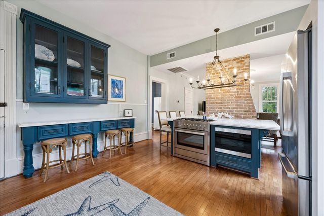 1512 Ball, Galveston, TX 77550