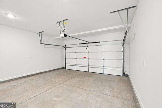 877 Rainwater Trace, Lawrenceville, GA 30044