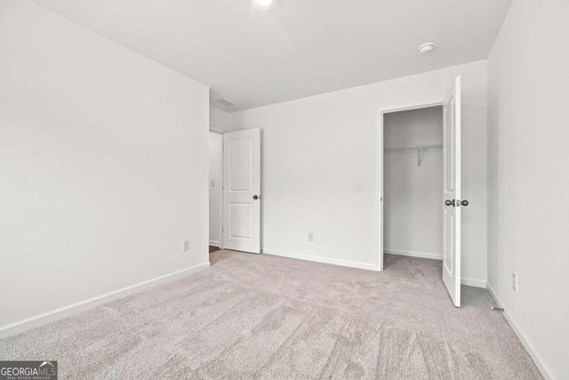 877 Rainwater Trace, Lawrenceville, GA 30044