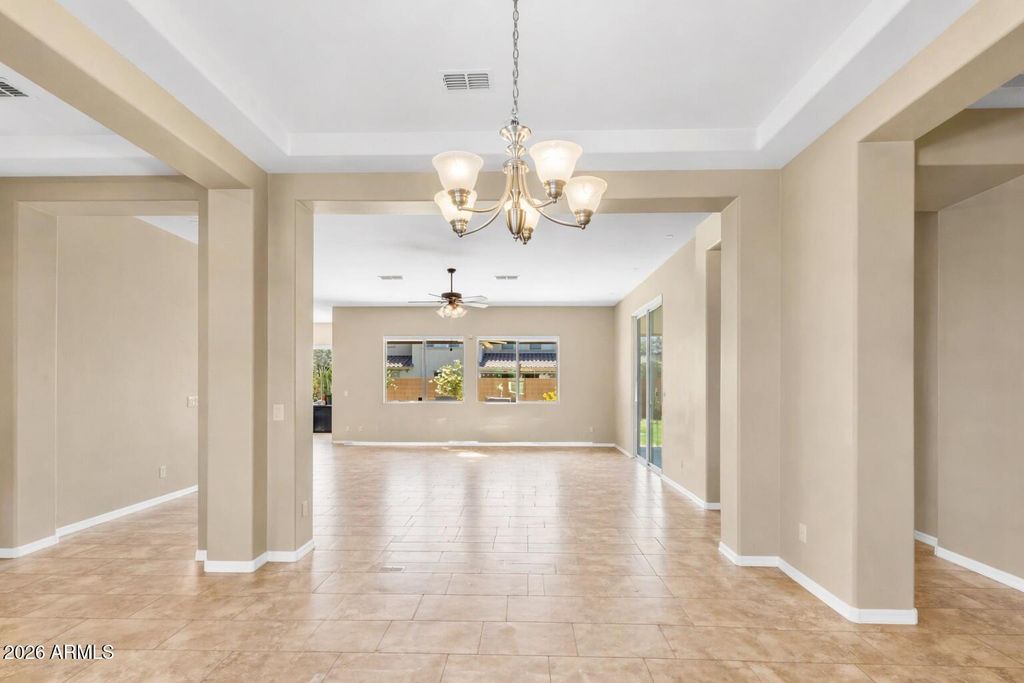 Image 22 of property listing at 2827 E MUIRFIELD Street, Gilbert, AZ 85298