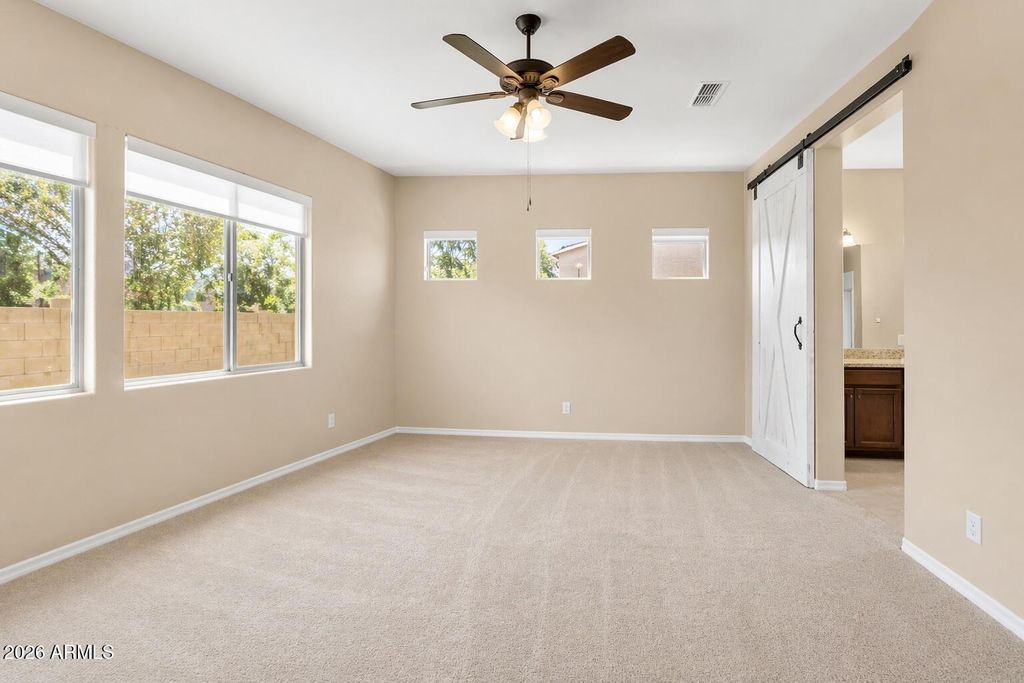 Image 32 of property listing at 2827 E MUIRFIELD Street, Gilbert, AZ 85298
