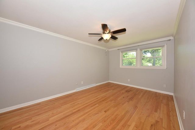 12475 Elmhurst PARKWAY, Elm Grove, WI 53122