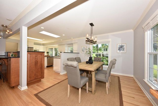 12475 Elmhurst PARKWAY, Elm Grove, WI 53122