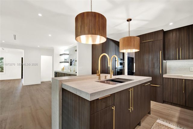 600 San Antonio Ave, Coral Gables, FL 33146