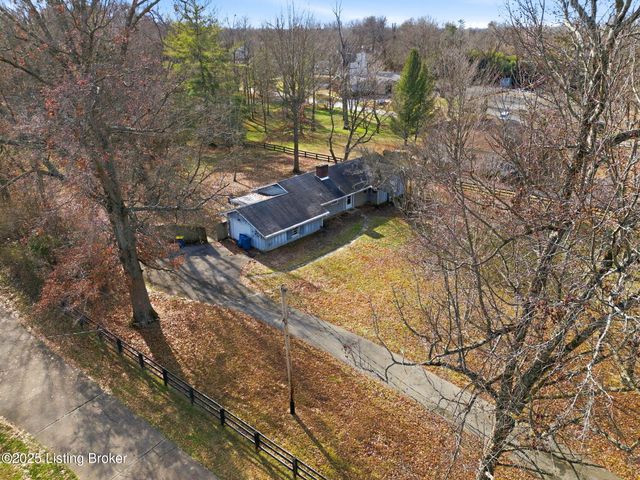 11108 Beech Rd, Louisville, KY 40223