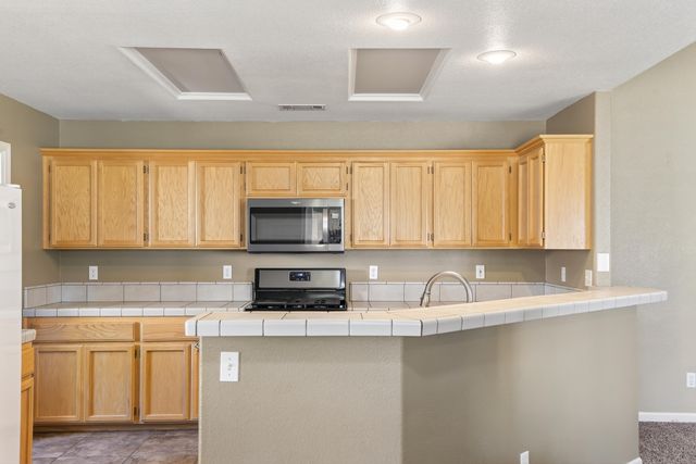 3220 Wandsworth Drive, Shasta Lake, CA 96019