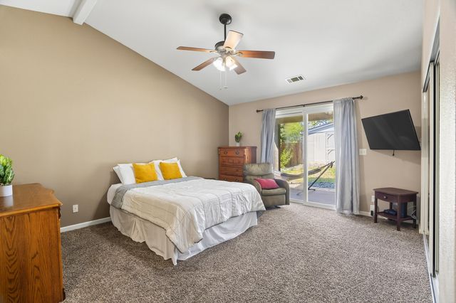 3220 Wandsworth Drive, Shasta Lake, CA 96019