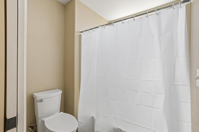 3220 Wandsworth Drive, Shasta Lake, CA 96019