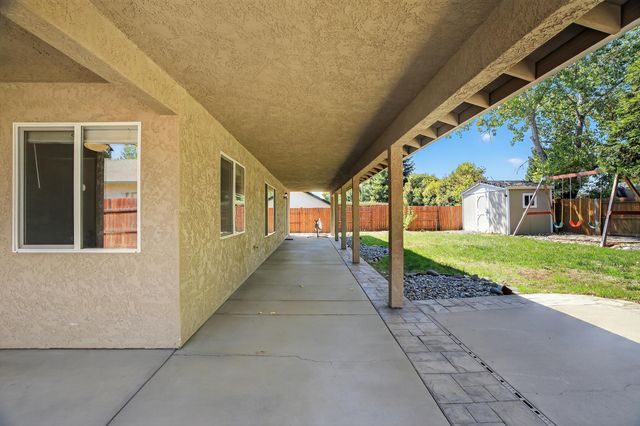 3220 Wandsworth Drive, Shasta Lake, CA 96019