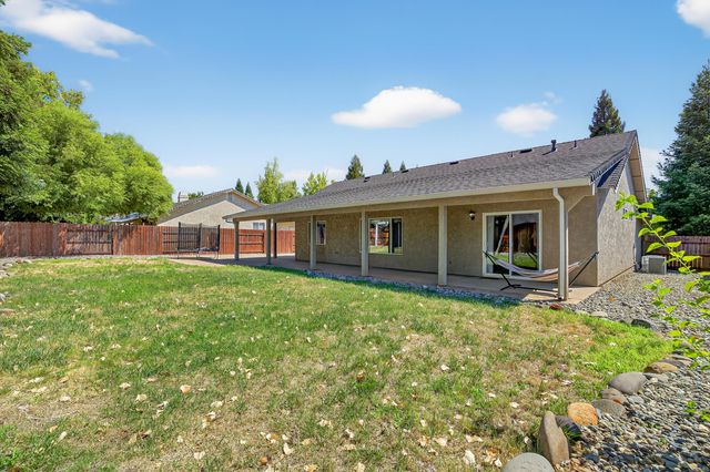 3220 Wandsworth Drive, Shasta Lake, CA 96019