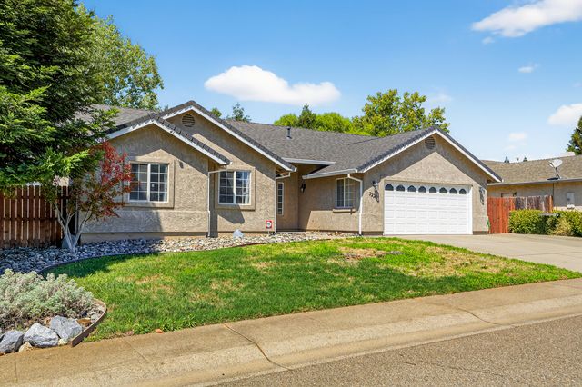 3220 Wandsworth Drive, Shasta Lake, CA 96019