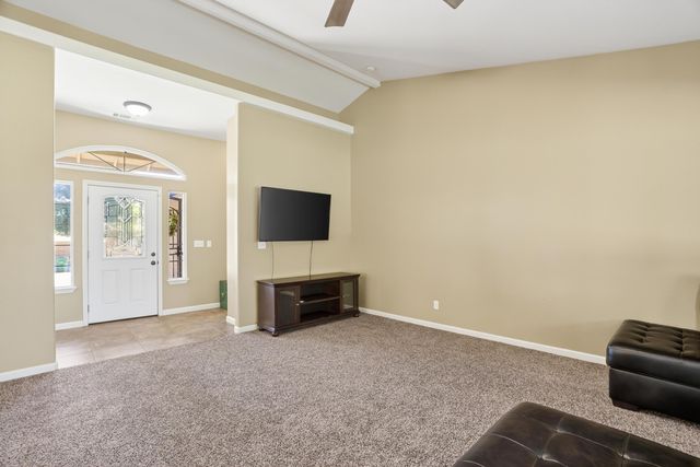 3220 Wandsworth Drive, Shasta Lake, CA 96019