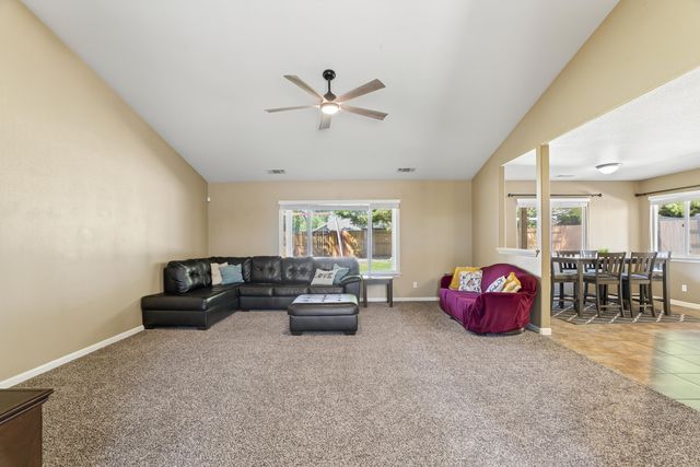 3220 Wandsworth Drive, Shasta Lake, CA 96019